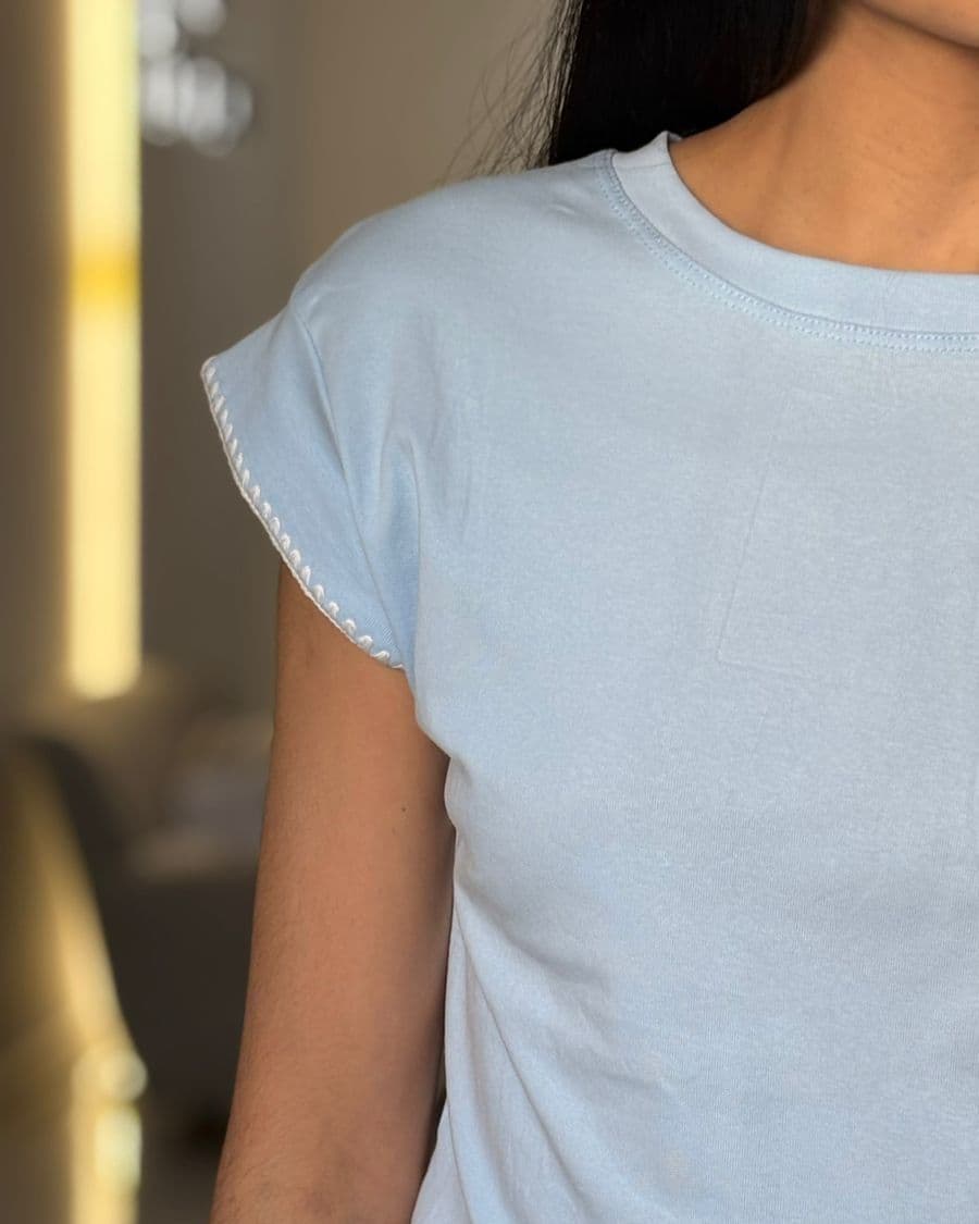 Remera bordada